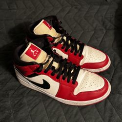 Jordan 1 Chicago white Heel