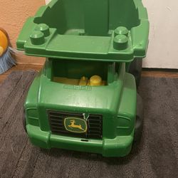 Vendo Carro Grande Volteo / Big Car Flip 