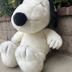 Peanuts Snoopy Plush