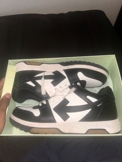 Off whites size 13
