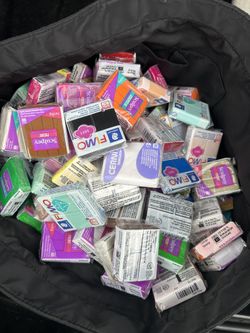 Brand New Clay For Sale 100 For 100$