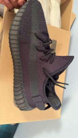 Yeezy Onyx 