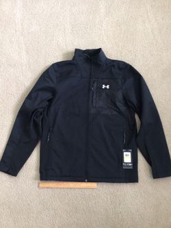 NWT Under Armour Black Medium Coldgear Infrared Storm Loose Fit Never Worn Shield Jacket