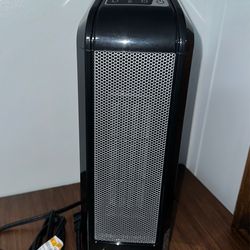 NEW Lasko Ceramic Space Heater Oscillating Powerful 1500 Watts Thermostat Black