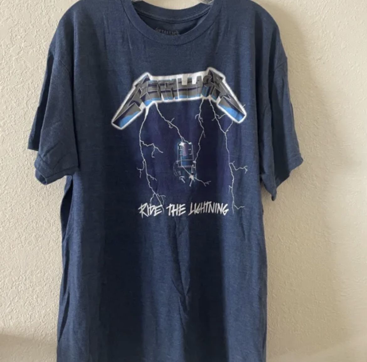Metallica Modern Ride the Lightning Pre Owned T shirt  Size 2XL