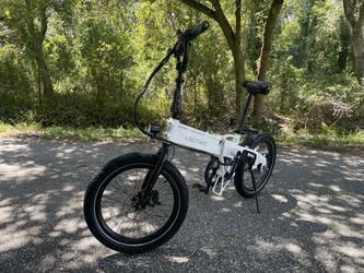 LECTRIC XP2 (white) e-bike
