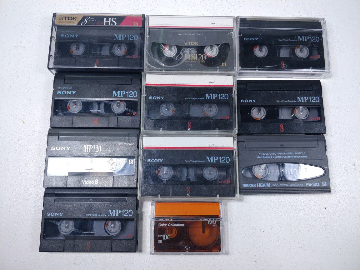 Lot of 8mm / Hi8 / Digital8 video cassette tapes for camcorders