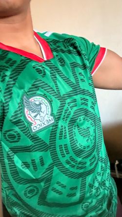 Jerseys de México talla XL..L y m