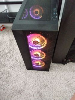Gaming pc with accessories  need gone today