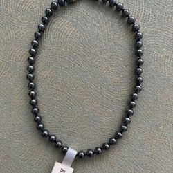 Kissaka simulated Pearl Necklace Grey/black 18” Length In excellent condition