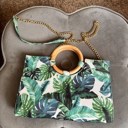 Call it Spring Purse