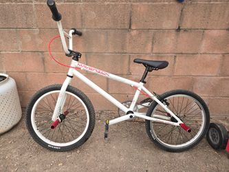 Agent Maverick BMX Bike