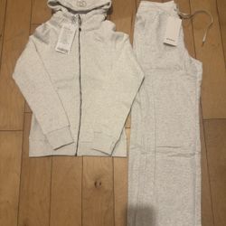 Lululemon Scuba Set 