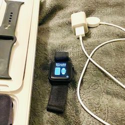 Apple Watch Series 5 40mm