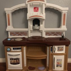 Kids Kitchen