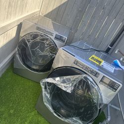 Whirlpool Washing Machine washer And Electric Dryer