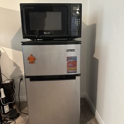 Microwave And Mini-fridge For Sale! NEED GONE ASAP!!