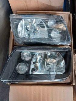 99-05 Volkswagen Jetta Headlights Faros Calaveras Micas Luces Lamps