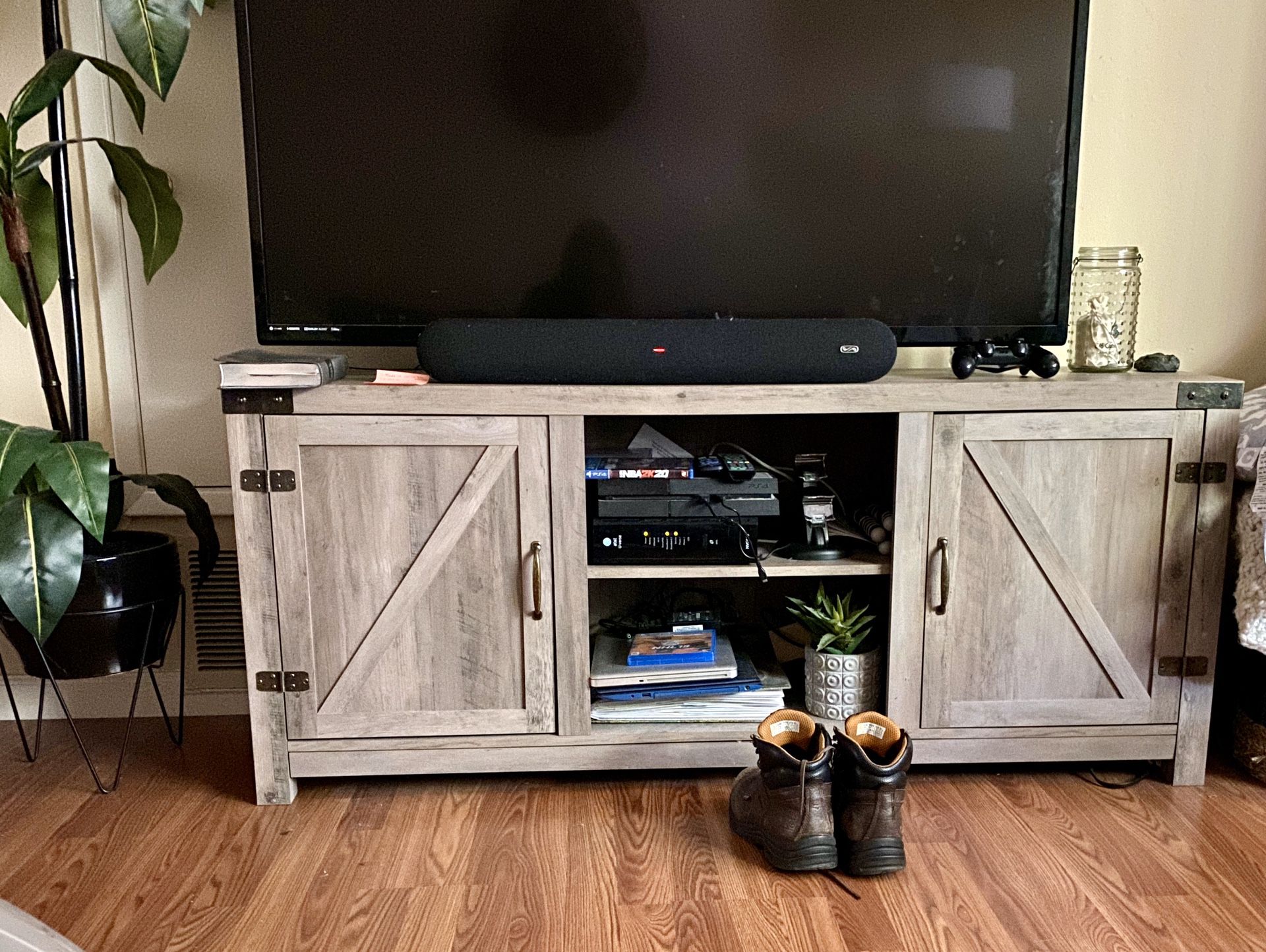 Rustic Tv Stand 58”