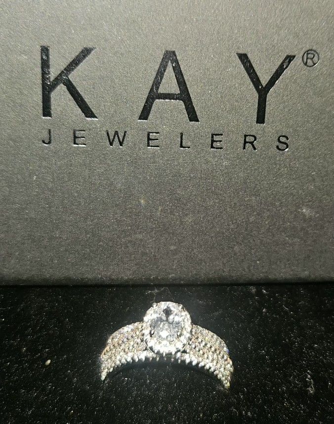 14 K White Gold