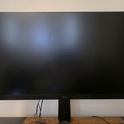 32 Inch UltraGear QHD 1440P Nano IPS 1ms 165Hz HDR Monitor with G-SYNC Compatibility