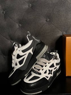Lv Stake gray with white