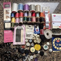 Sewing Notions Thread Needles Buttons Straight Pins Trim Elastic Zipper  22 Spools of Thread