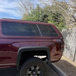 ARE Fiberglass Camper Shell - 6.5 Foot Bed - 2014-2018 Silverado/Sierra