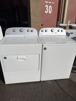 Whirlpool Washer And Dryer 