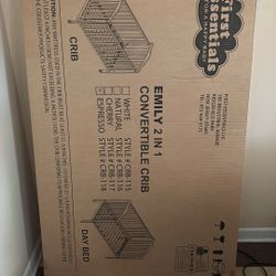Emily 2 In 1 Convertible Crib 