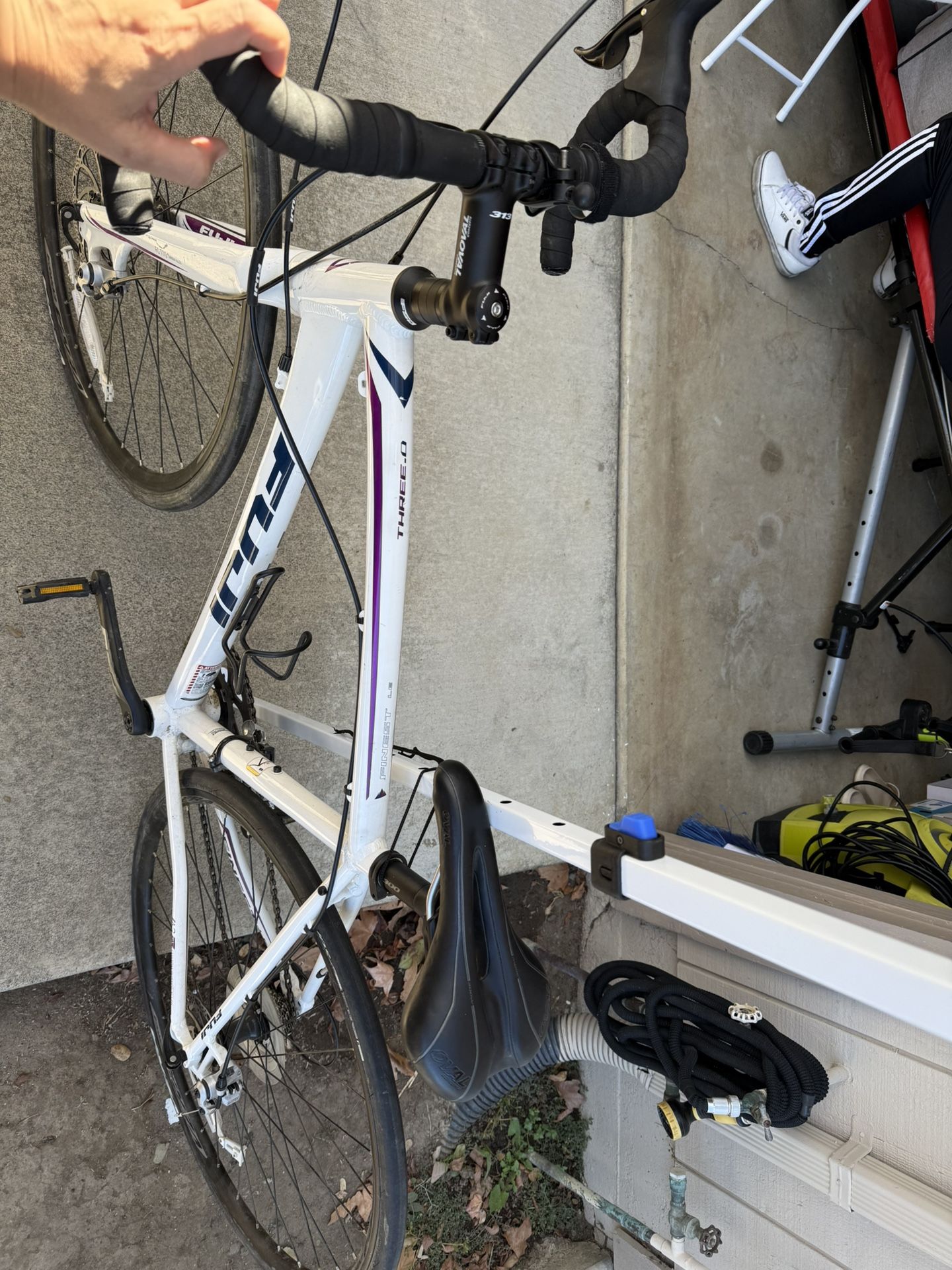 FUJI Finest 3.0 LE Road Bike - 2016 - aluminum frame