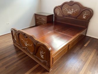 Whole rosewood French palace style queen size bed with carving and inlaid pearl design