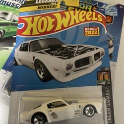 Hot Wheels 1970 Pontiac Firebird 2022 Legends