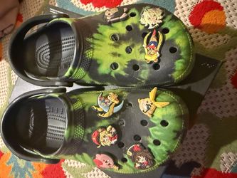 Crocs size 5