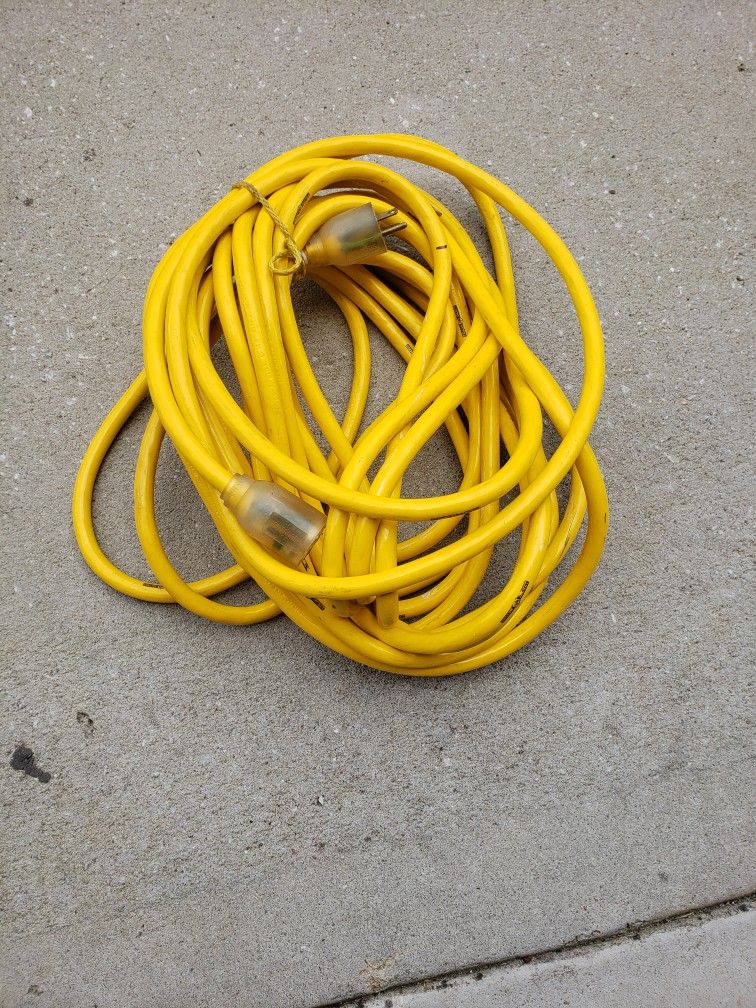 YELLOW JACKET 20amp Extension Cord