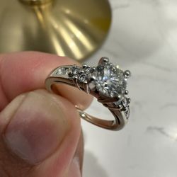 14k 0.83 Ct Engagement Ring 