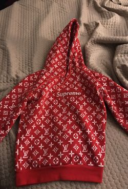 Louie Vuitton x Supreme Collaboration Hoodie (THROW ME OFFERS)