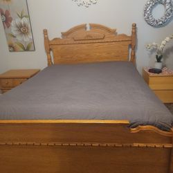 Oak Queen Bedroom Set
