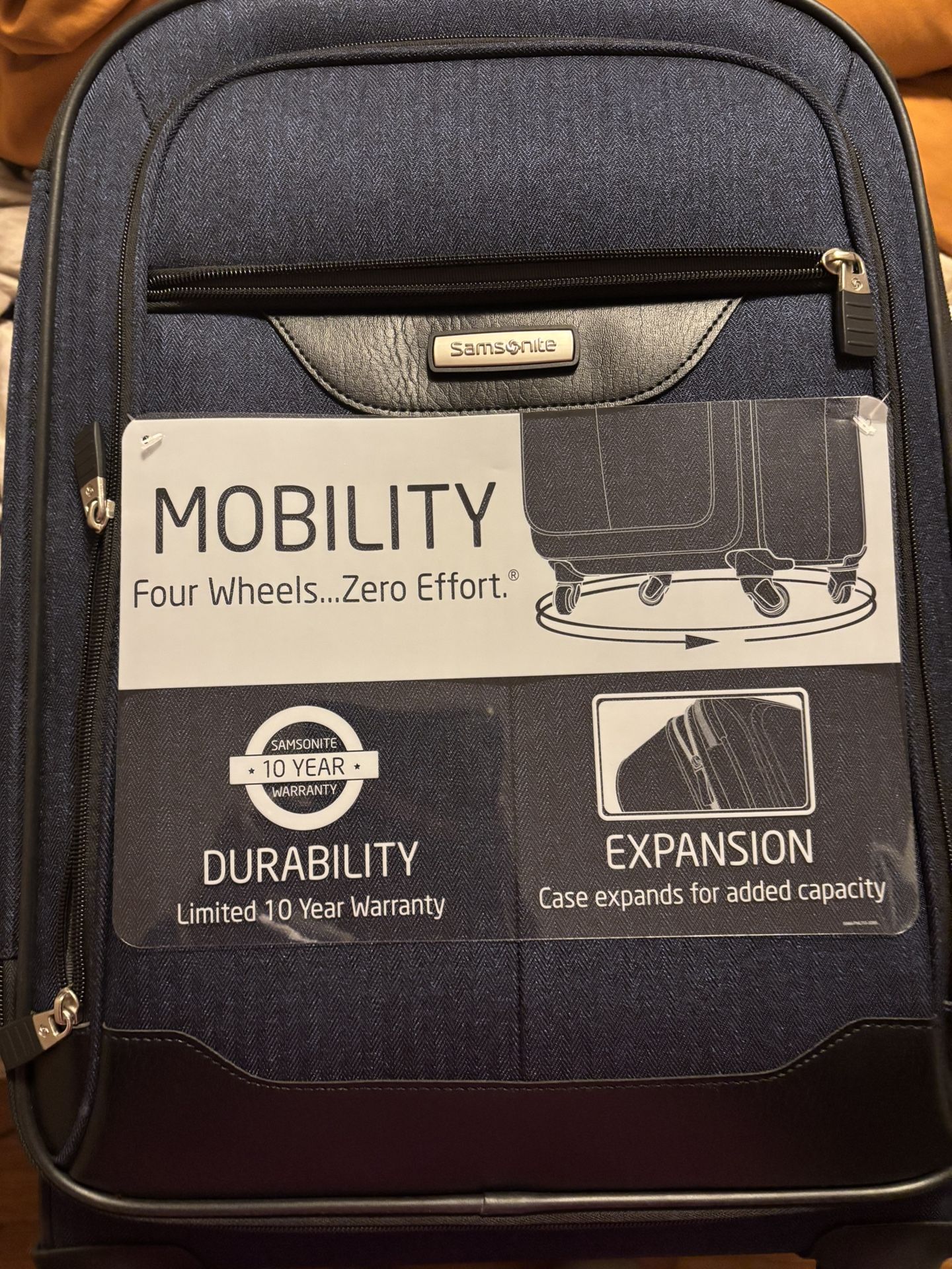 Samsonite Carry On