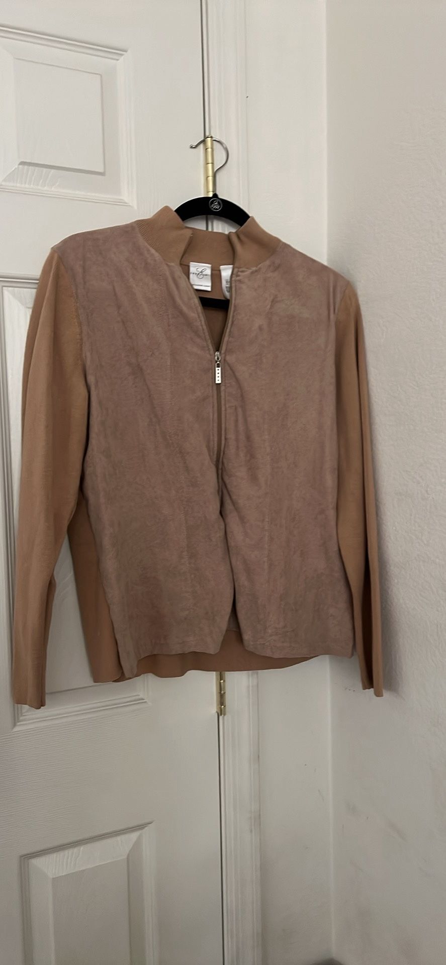 Women’s Sweater Size Large