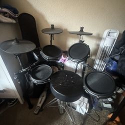 Alesis Nitro Mesh - E Drum Kit