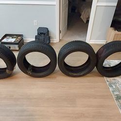 Michelin Cross Climate 2 Tires - 225/45/17