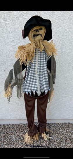 6 Ft Scarecrow