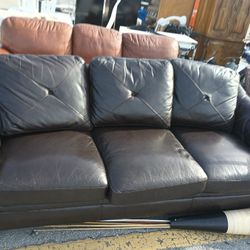 Cindy Crawford Couch Pull Out Bed