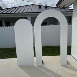 Background / Backdrop