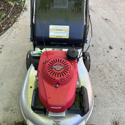 Honda Lawnmower. 
