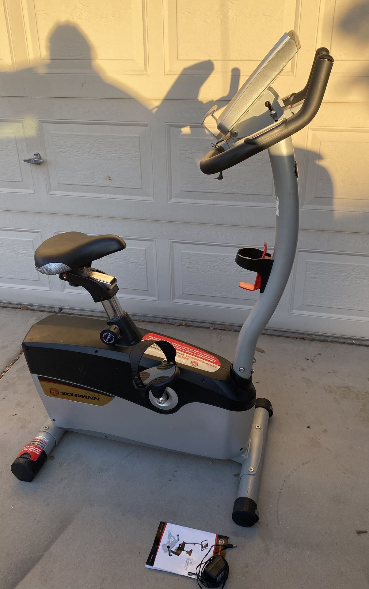 Schwann 126 Upright Exercise Bike