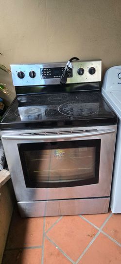 Samsung Stainless Steel Electric Range with Glass Cooktop screen not working