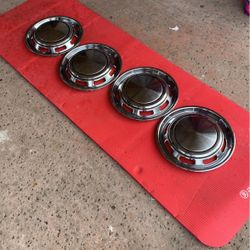 1971-1980 Ford Pinto Or Mercury Bob Cat Hub Caps