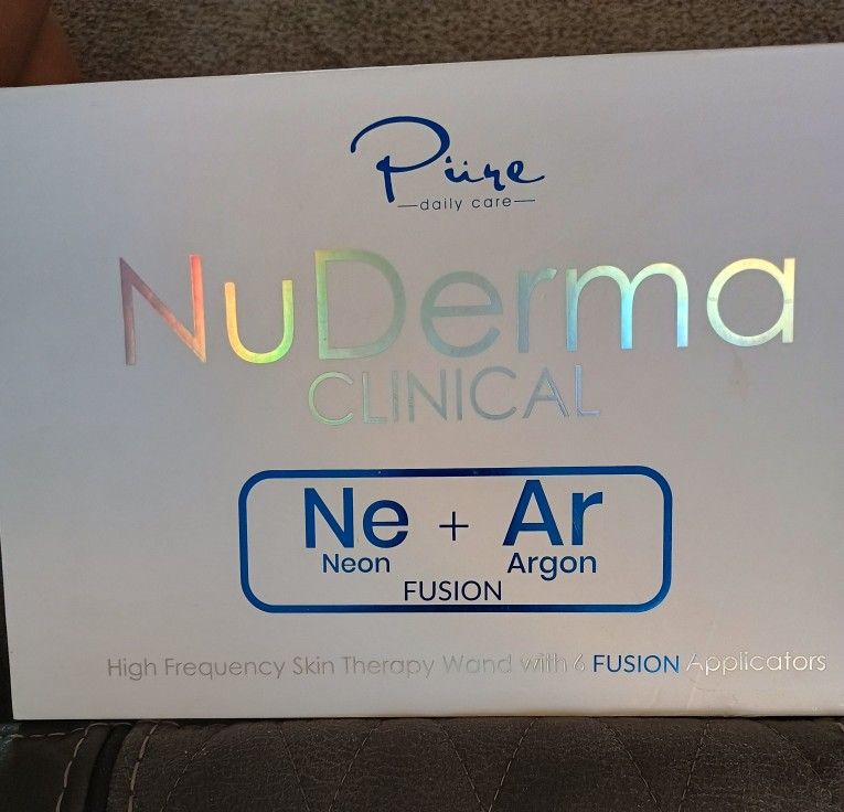NuDerma CLINICAL HIGH FREQUENCY SKIN THERAPY WAND WITH SIX FUSION APPLICATORS